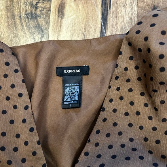 Express Polka Dot Ruched Blouse Womens S Brown Shoulder Pad Puff Sleeve Top - Picture 2 of 8